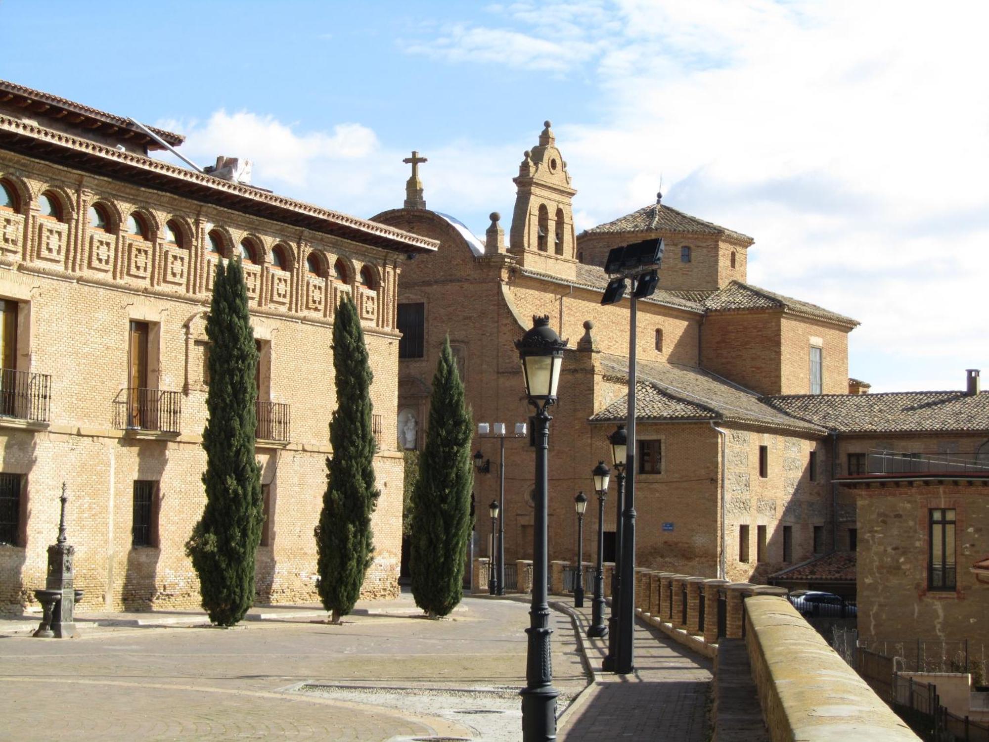 Hospederia De Alesves Hotel Villafranca Exterior photo