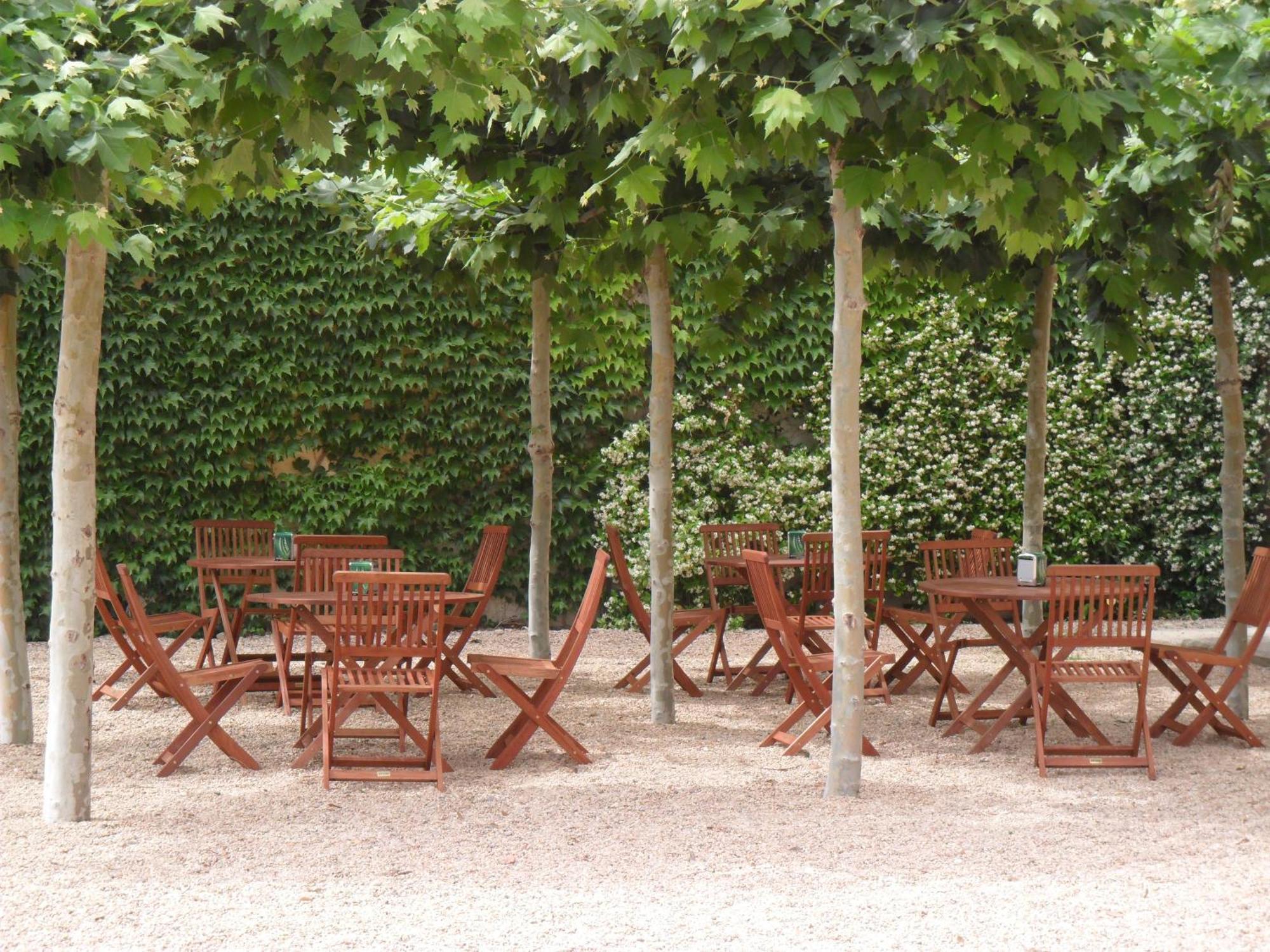 Hospederia De Alesves Hotel Villafranca Exterior photo
