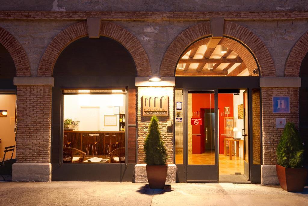 Hospederia De Alesves Hotel Villafranca Exterior photo